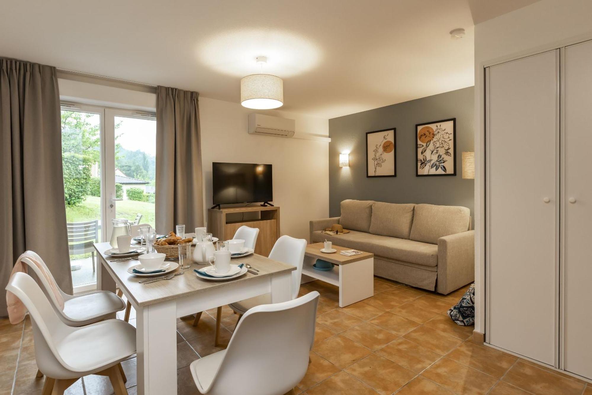 Residence Odalys - Les Coteaux De Sarlat Exterior photo